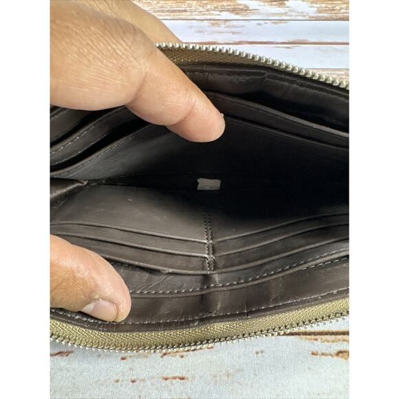 Coach Ashley Signature Sateen Zippy Wallet Wristlet – Satin Canvas Style 47520 - Picture 7 of 8